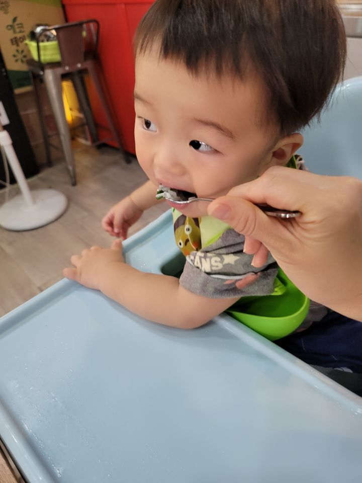 또옴 이미지