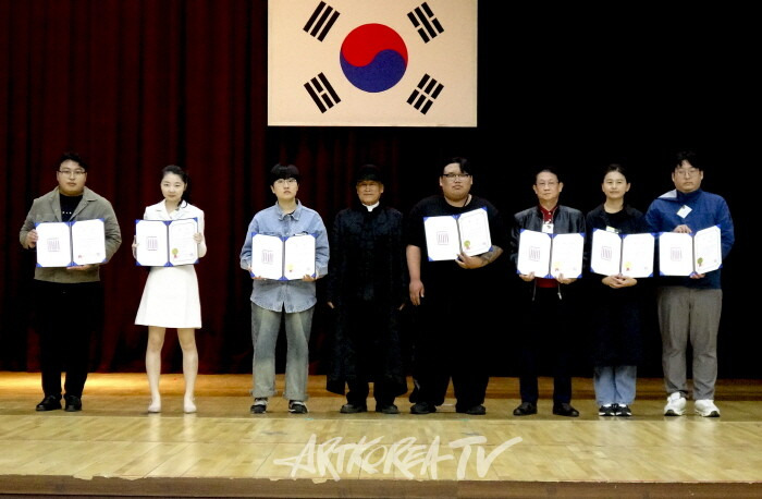 챌린져 이미지