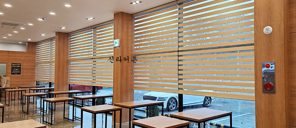 이편한세상한식뷔페 이미지