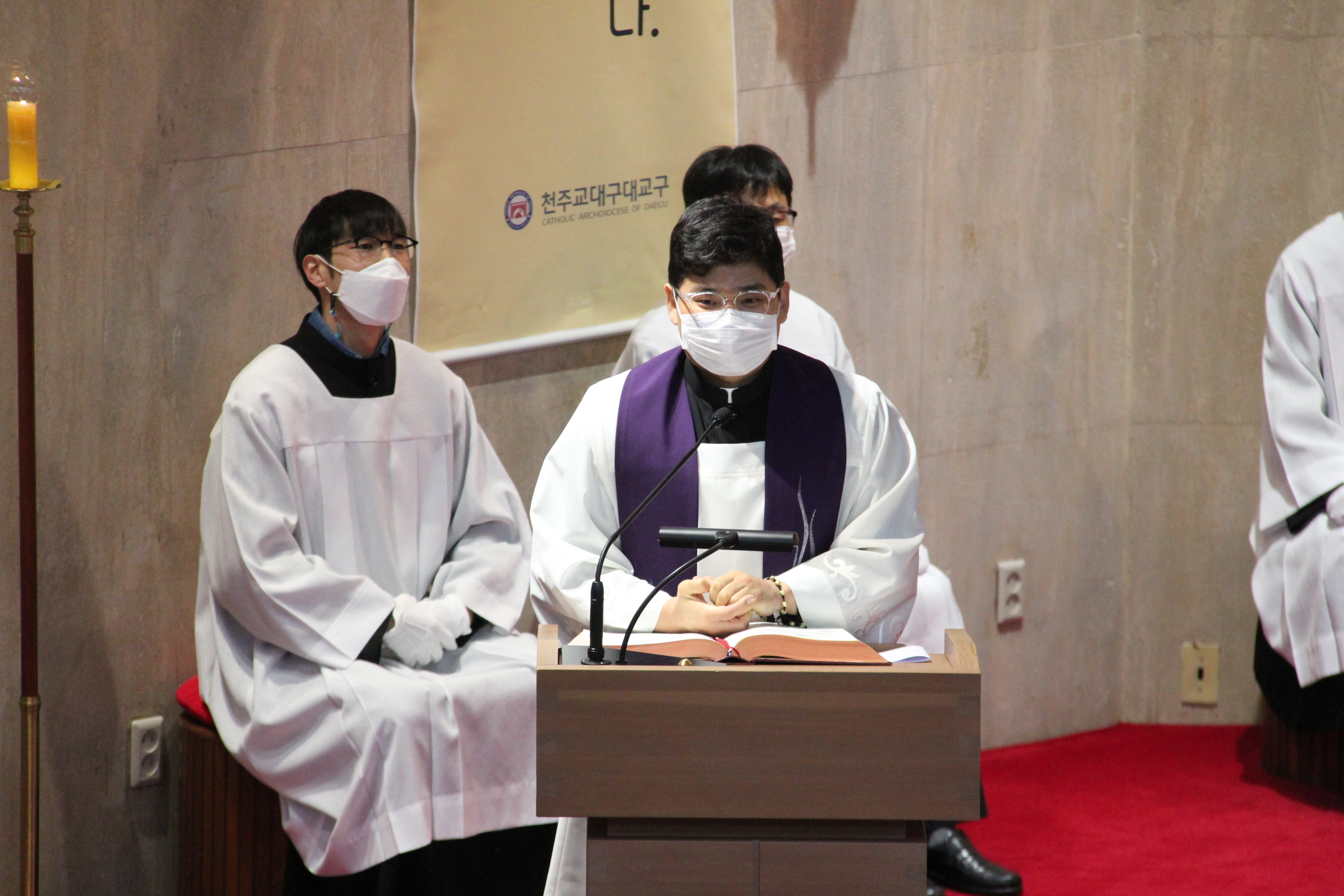 2021년 3월 7일 한지환(가브리엘) 신부님 인사 - 본당행사 사진일기 - 수성성당