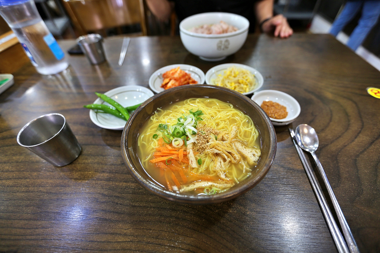 고기국수 멸치국수 여전히 인기많은 제주미담 - 제주도맛집 - [제주선일] 제주도 여행 관광 여행코스 숙소 정보 가득 카페 고기국수 멸치국수... 