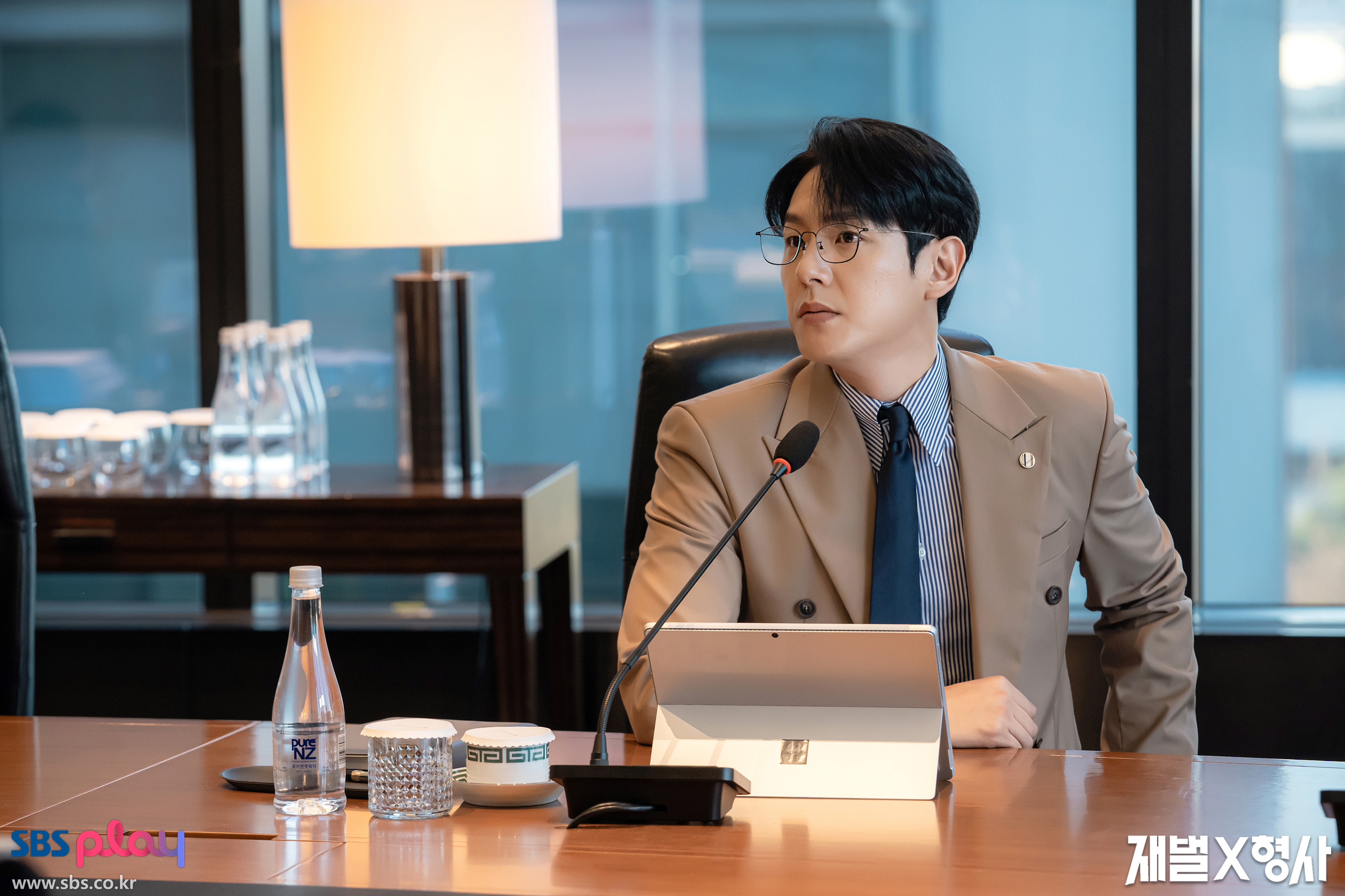 제가 재벌 3세 대기업 부회장 곽시양인데요 제 이복동생인 안보현을 어떻게 해볼까요 말까요?.jpg | 인스티즈