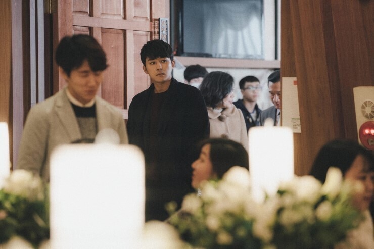 청각 장애가 있는 손호준이 고등학교 때 짝사랑했던 손석구의 결혼식에 가는 단편 영화.avi | 인스티즈