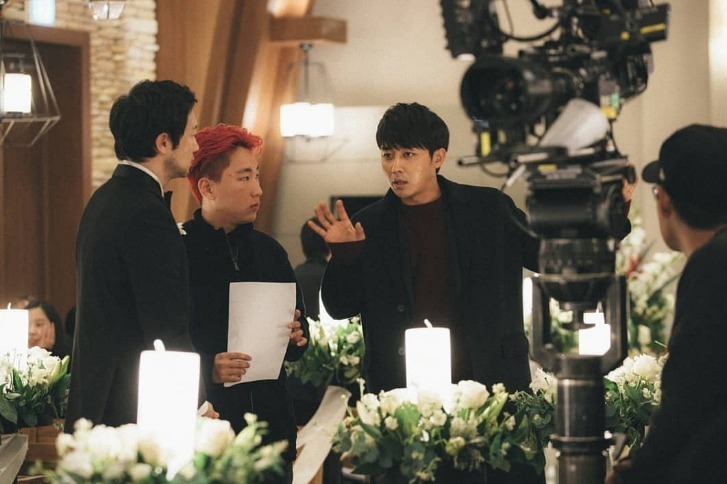 청각 장애가 있는 손호준이 고등학교 때 짝사랑했던 손석구의 결혼식에 가는 단편 영화.avi | 인스티즈