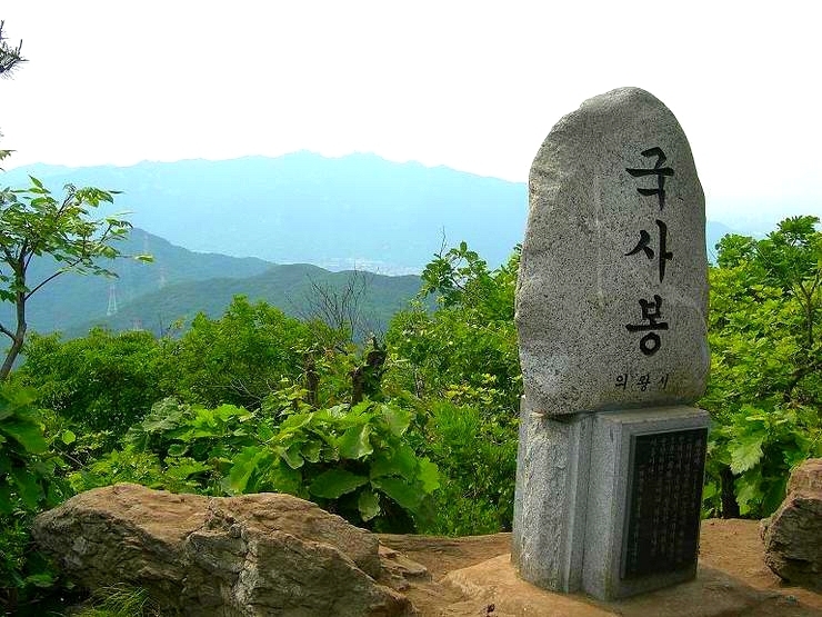 청계산ㅡ 이수봉 산행ㅡ청계산 봉우리 이야기 ㅡ국사봉 540.2m... ㅡ국사봉 540.2m 이수봉 545mㅡ석기봉 595m 망경대 615mㅡ매봉 582.5m 옥