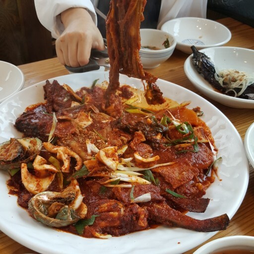 이름이 7개인 생선ㅡ안녕 난 명태야ㅡ갓 잡았을때 생태ㅡ생태를 얼리면 동태 ㅡ생태를 반쯤 말리면 코다리 ㅡ새끼때는 노가리 ㅡ바짝 말리면... 