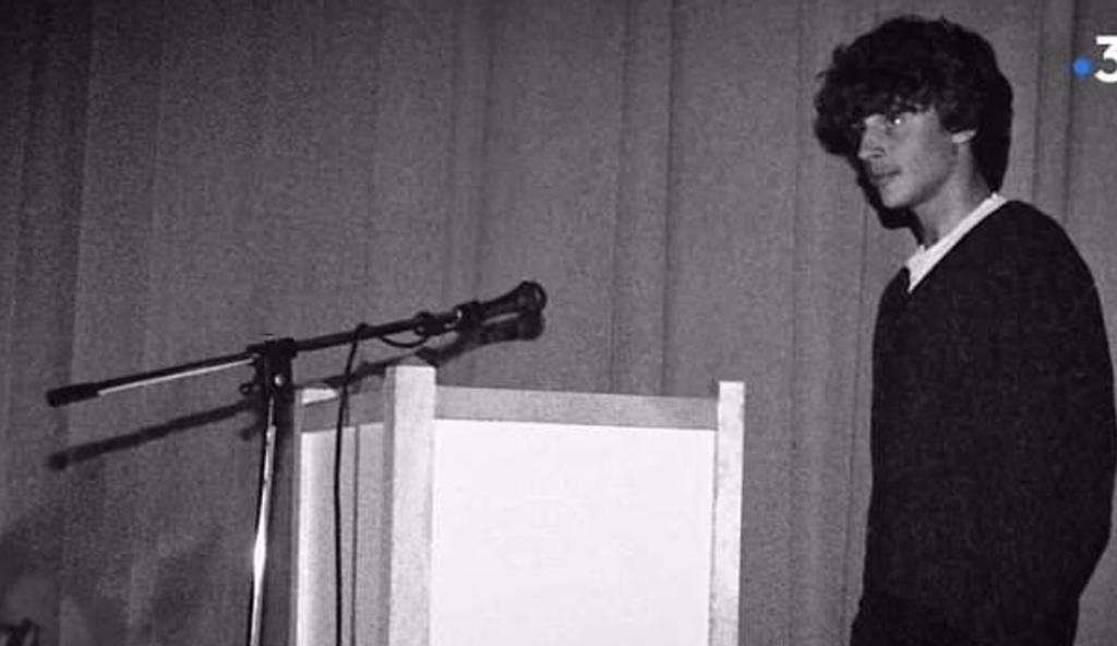 6d5420a35e156dab10193751dd7f440410d01c77