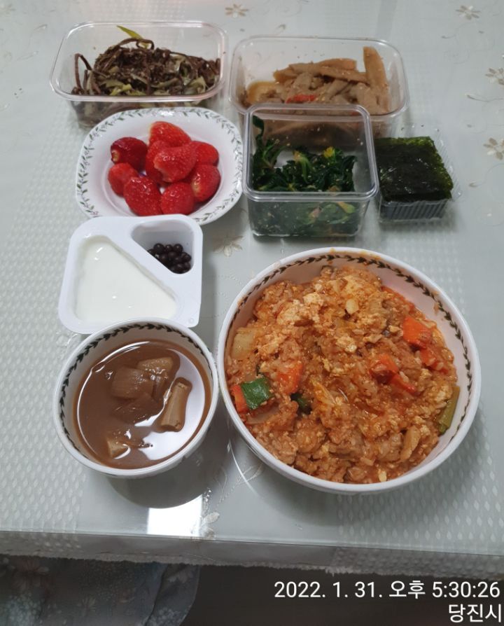오늘은 덮밥 이미지