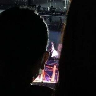 오늘 케이콘에서 7년만에 아이돌 무대한 수지.jpg(저퀄폰카) | 인스티즈
