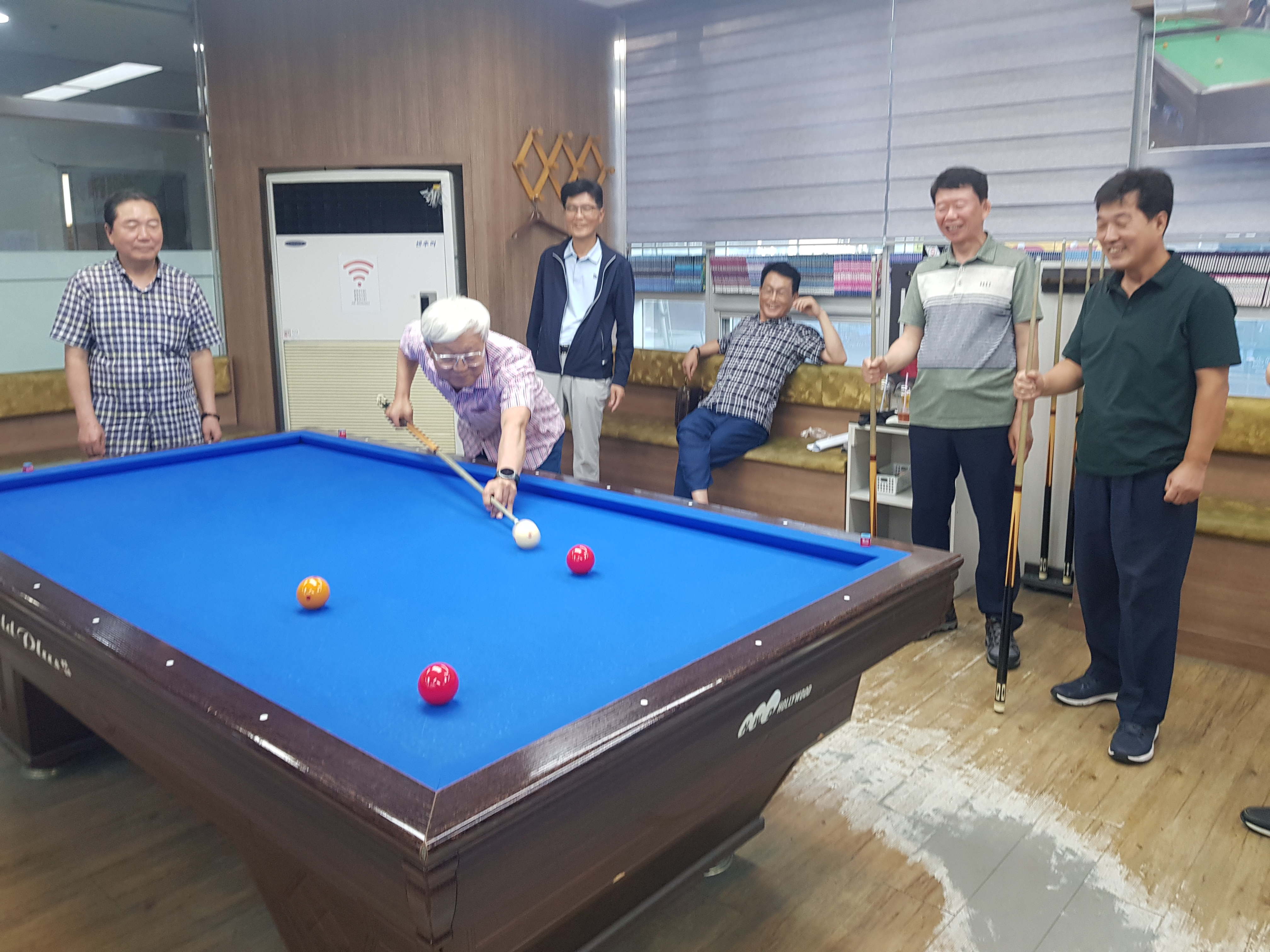 팔용당구장 이미지