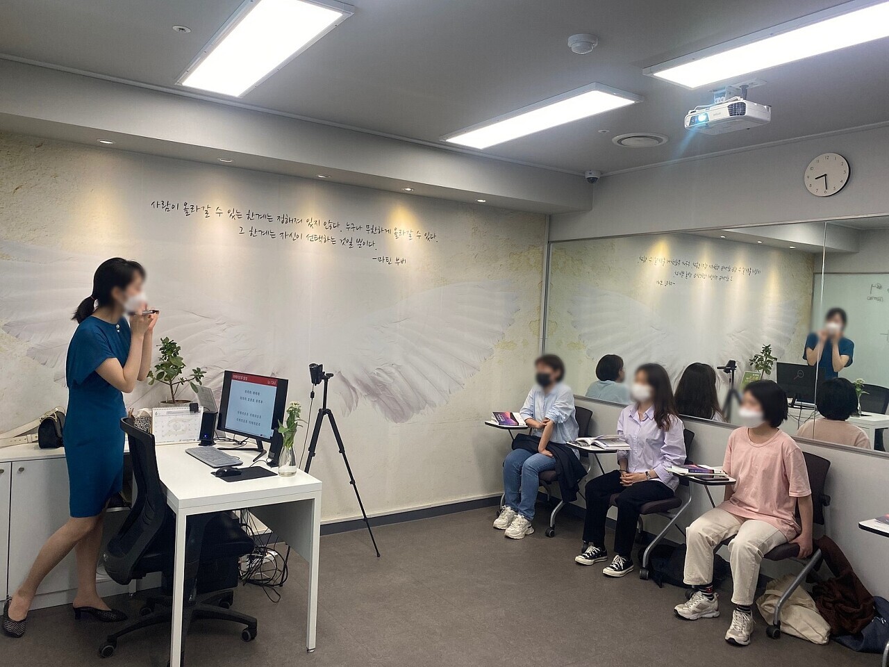 더스피치순 이미지