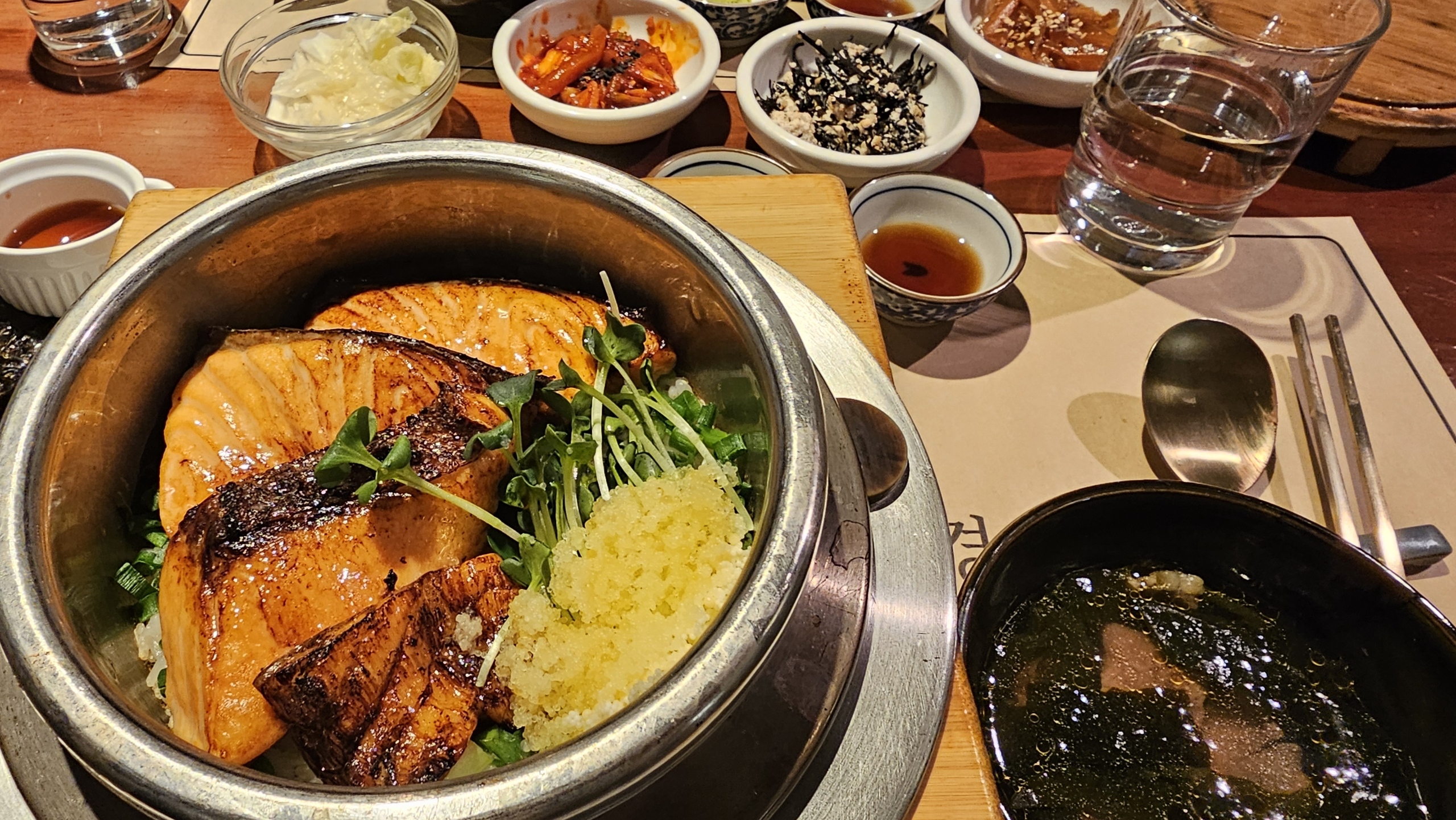 연어장솥밥