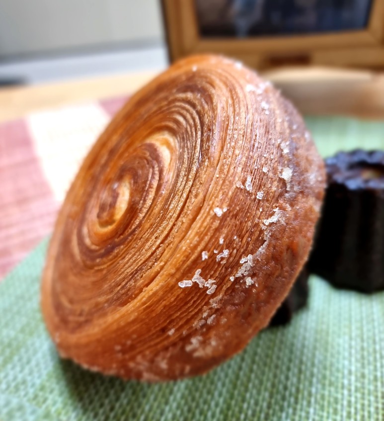 우트 이미지