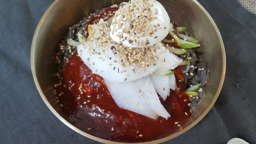 엄지냉면 이미지