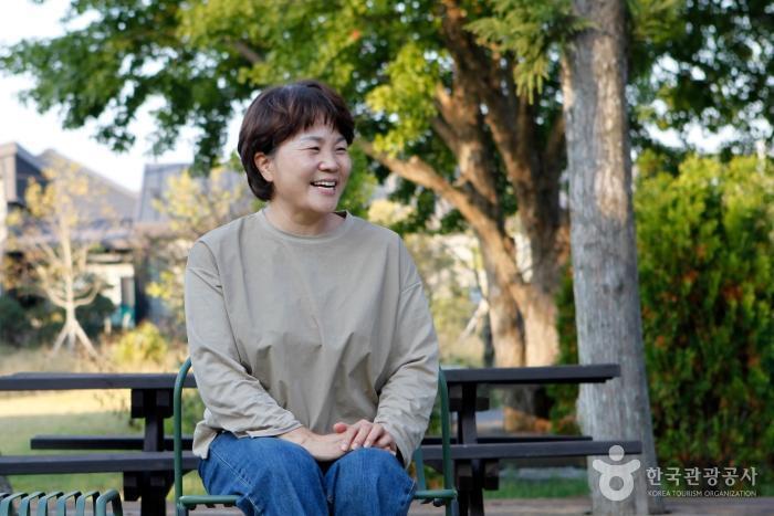 미술관아래 이미지