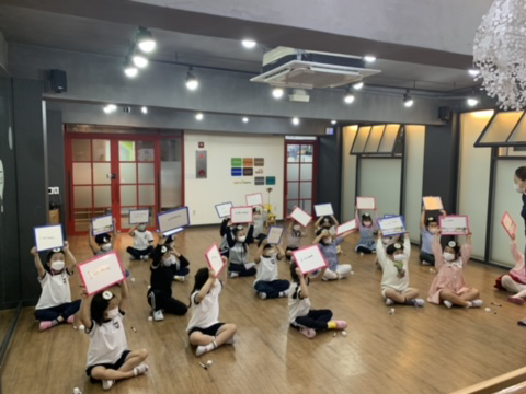 플럼트리 이미지