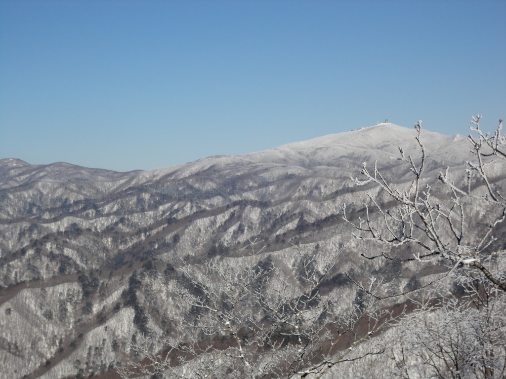 급 2021년 12월 30일(목) ▶[평창] 장군바위산(송년산행) 제484회 산행 일정 - 정기산행 일정 - 신마포산악회 