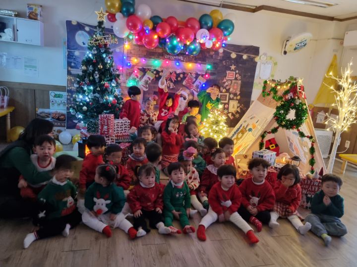 12월23일 금요일 3 - 2023년희망.지혜반 - 금오신도어린이집 12월23일 금요일 3