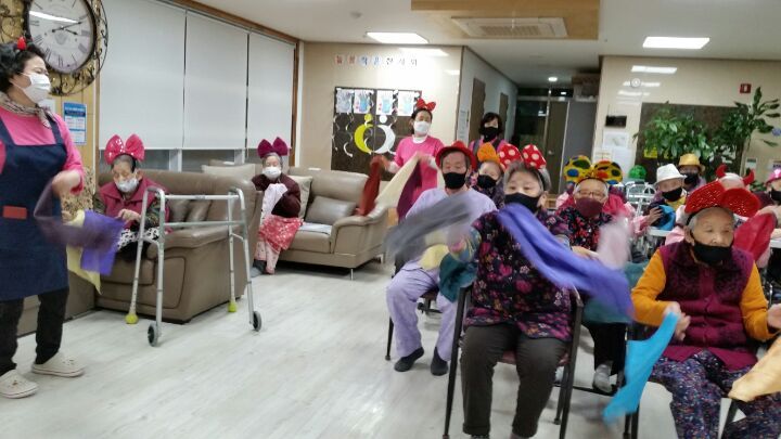 늘봄실버요양센터 이미지