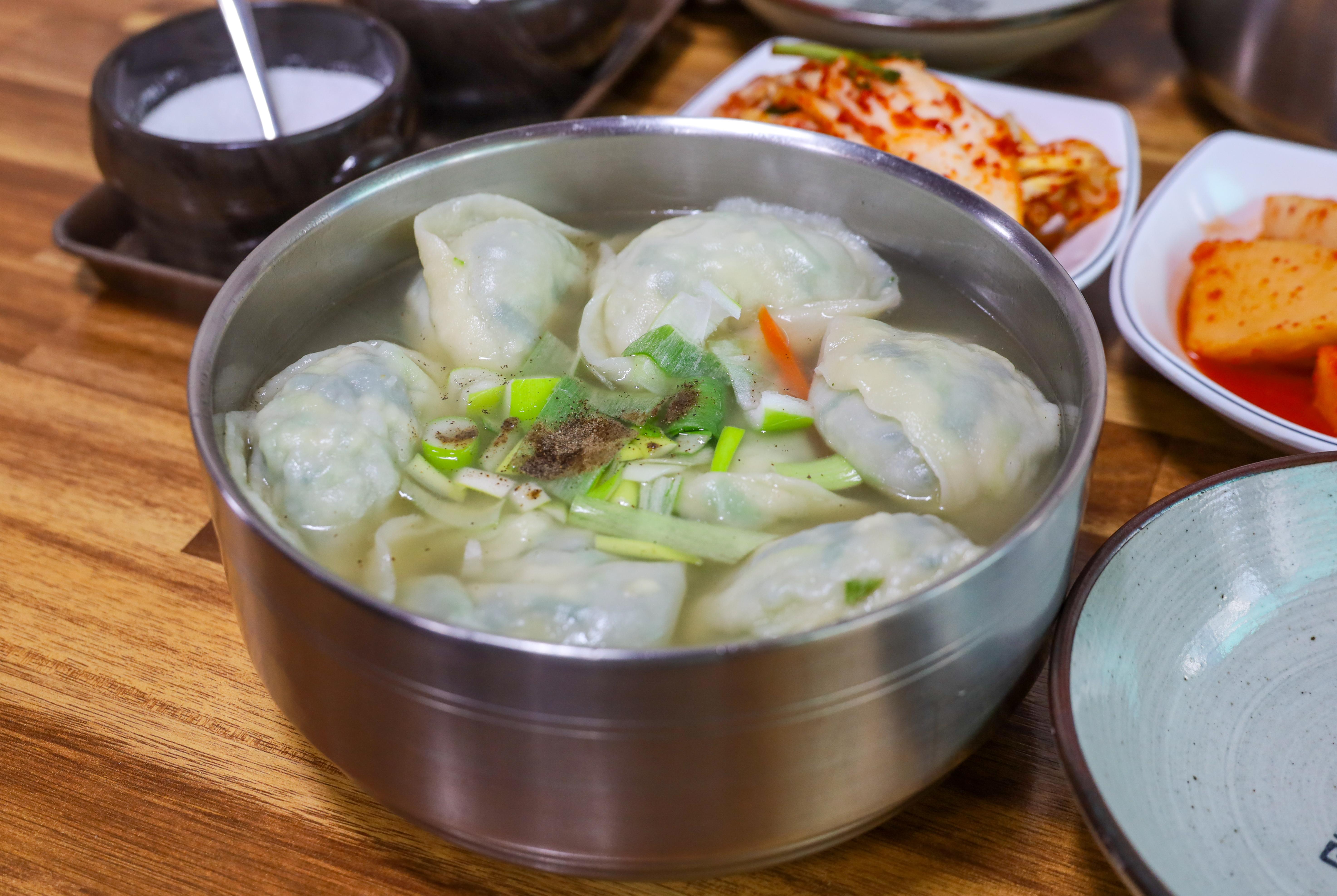 후루룩국수 이미지