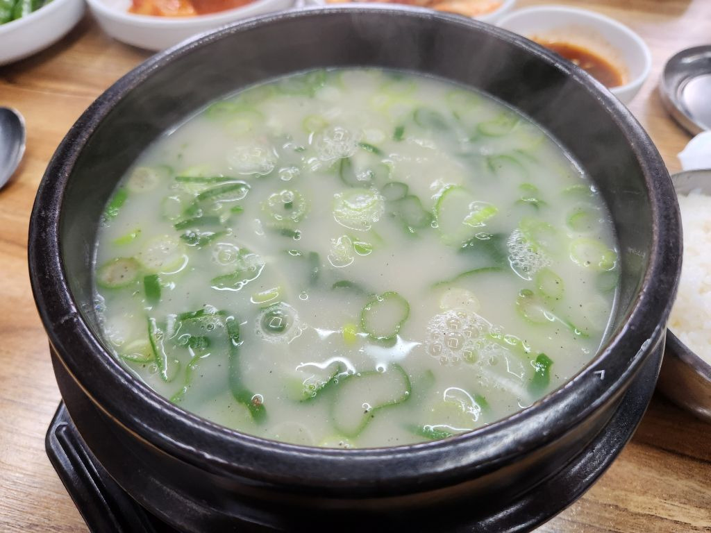 한우설렁탕 이미지