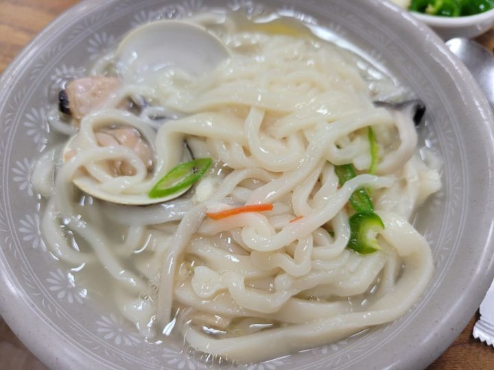 함지박칼국수 이미지