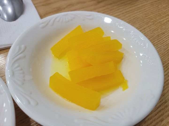 아줌마돈까스 이미지