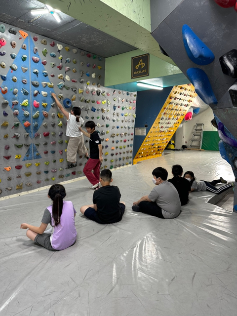 군산스포츠클라이밍센타 이미지