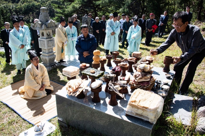 낙성군파 2019년 시제 - 일반 게시판 - 상산김씨낙성군파종중회 낙성군파 2019년 시제