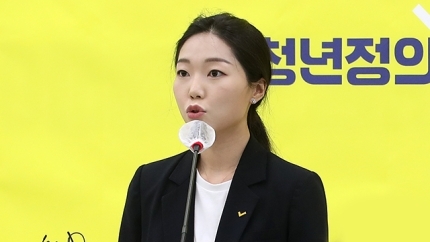 02fe2a94ab3efb82e75259b617c07847f02503a3