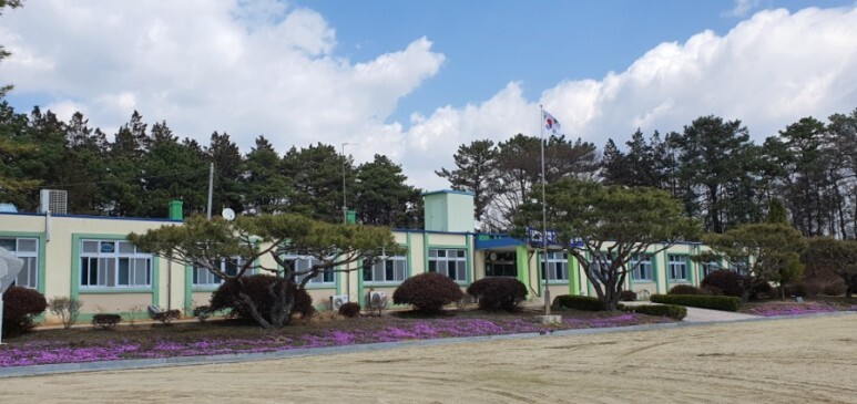 용남초등학교 이미지