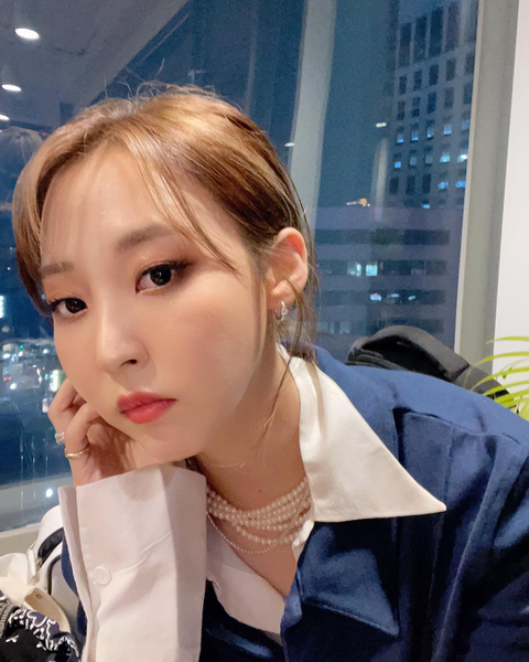 우아한밤 이미지