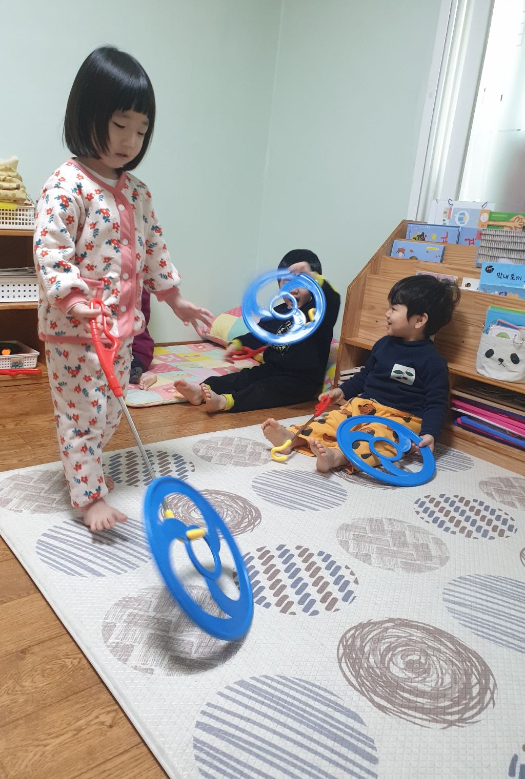 굴렁쇠 이미지