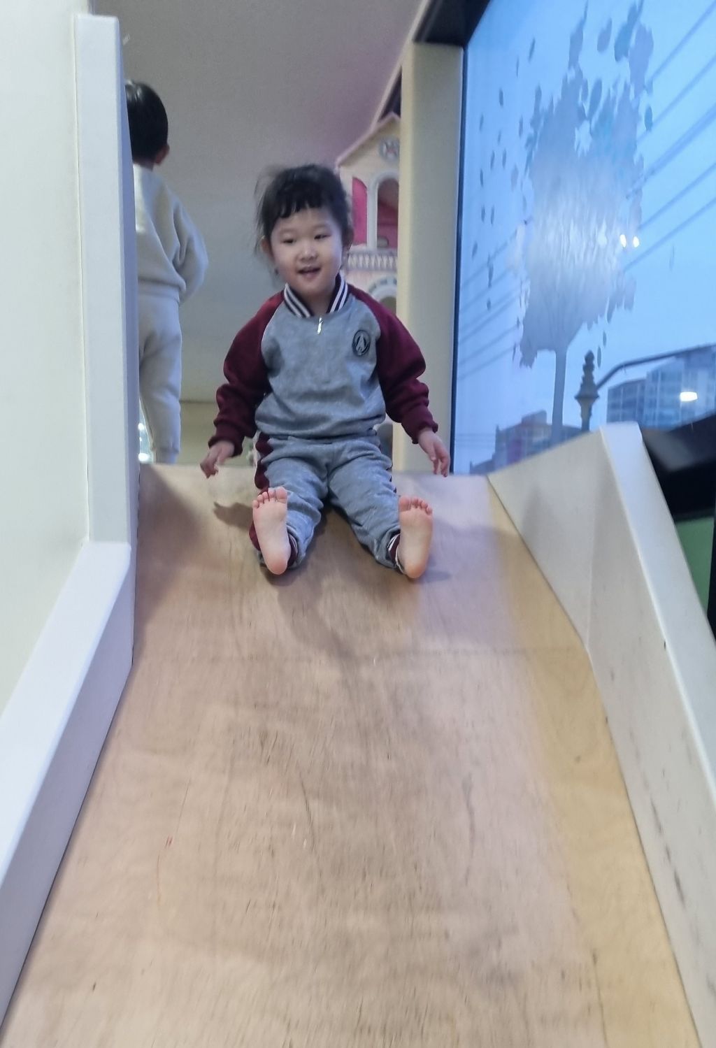 코쿤키즈카페 이미지