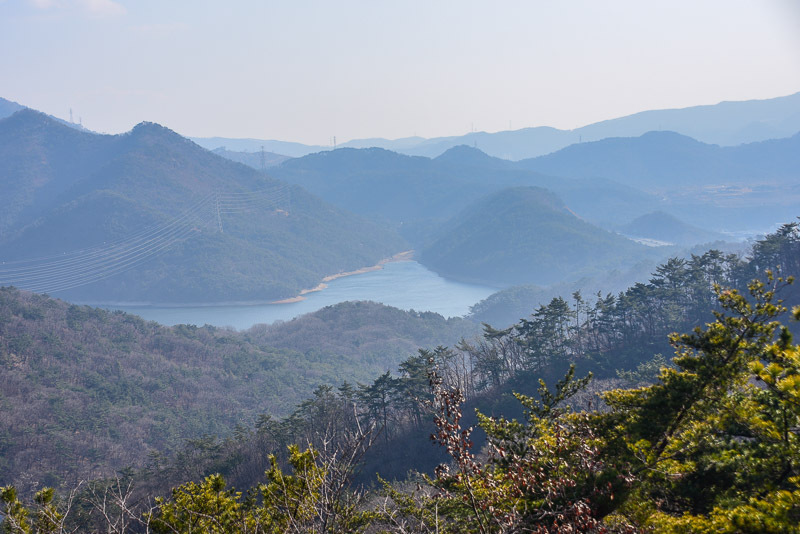 윤산 이미지