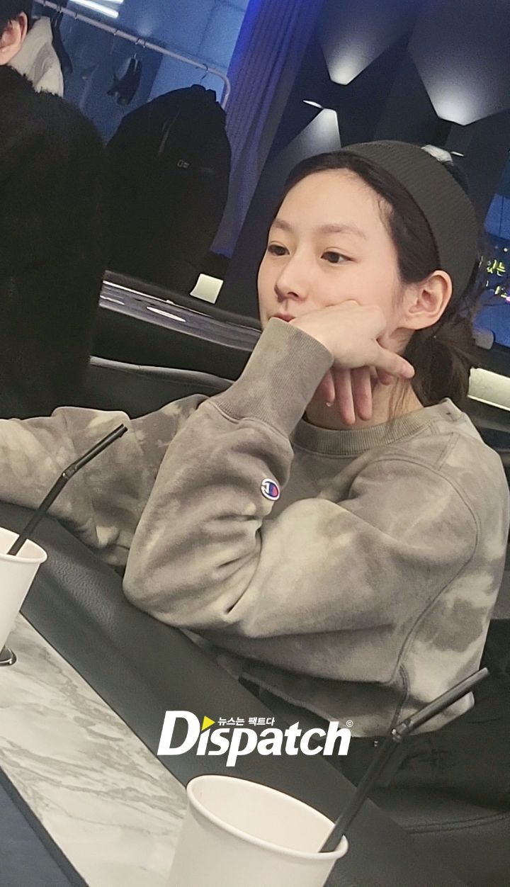 리버홀덤펍 이미지
