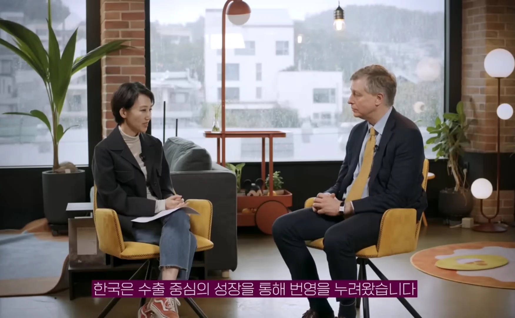 자유무역주의에서 발 빼고 있는 미국 | 인스티즈