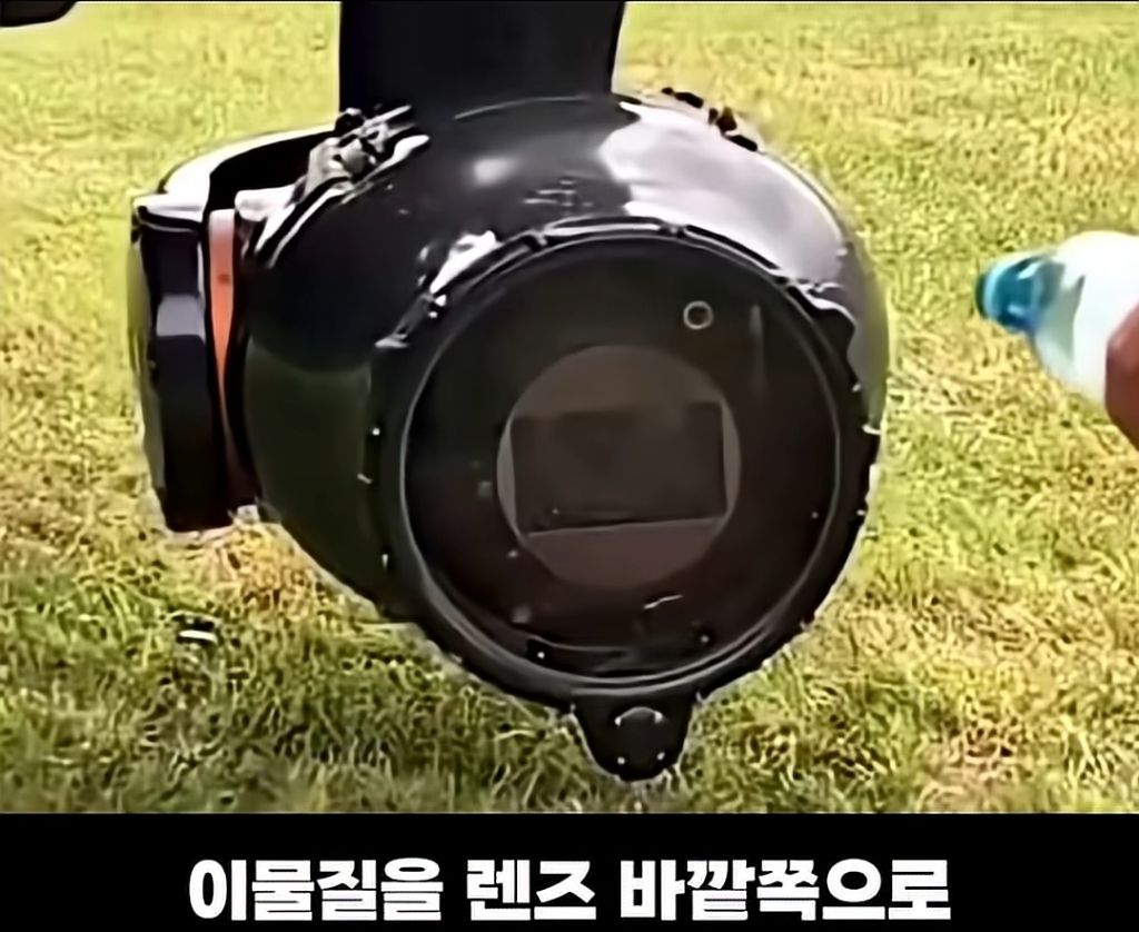 카메라 렌즈에 물이 튀지 않는 비결 | 인스티즈