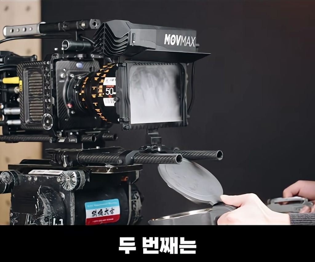 카메라 렌즈에 물이 튀지 않는 비결 | 인스티즈