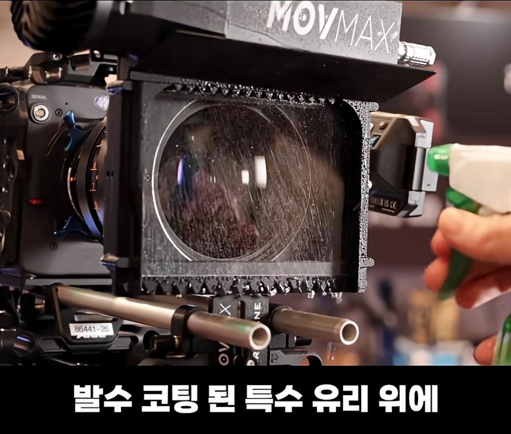 카메라 렌즈에 물이 튀지 않는 비결 | 인스티즈