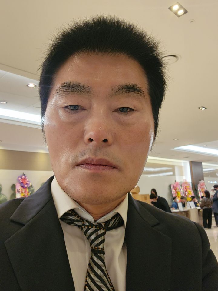 잔치집국수 이미지