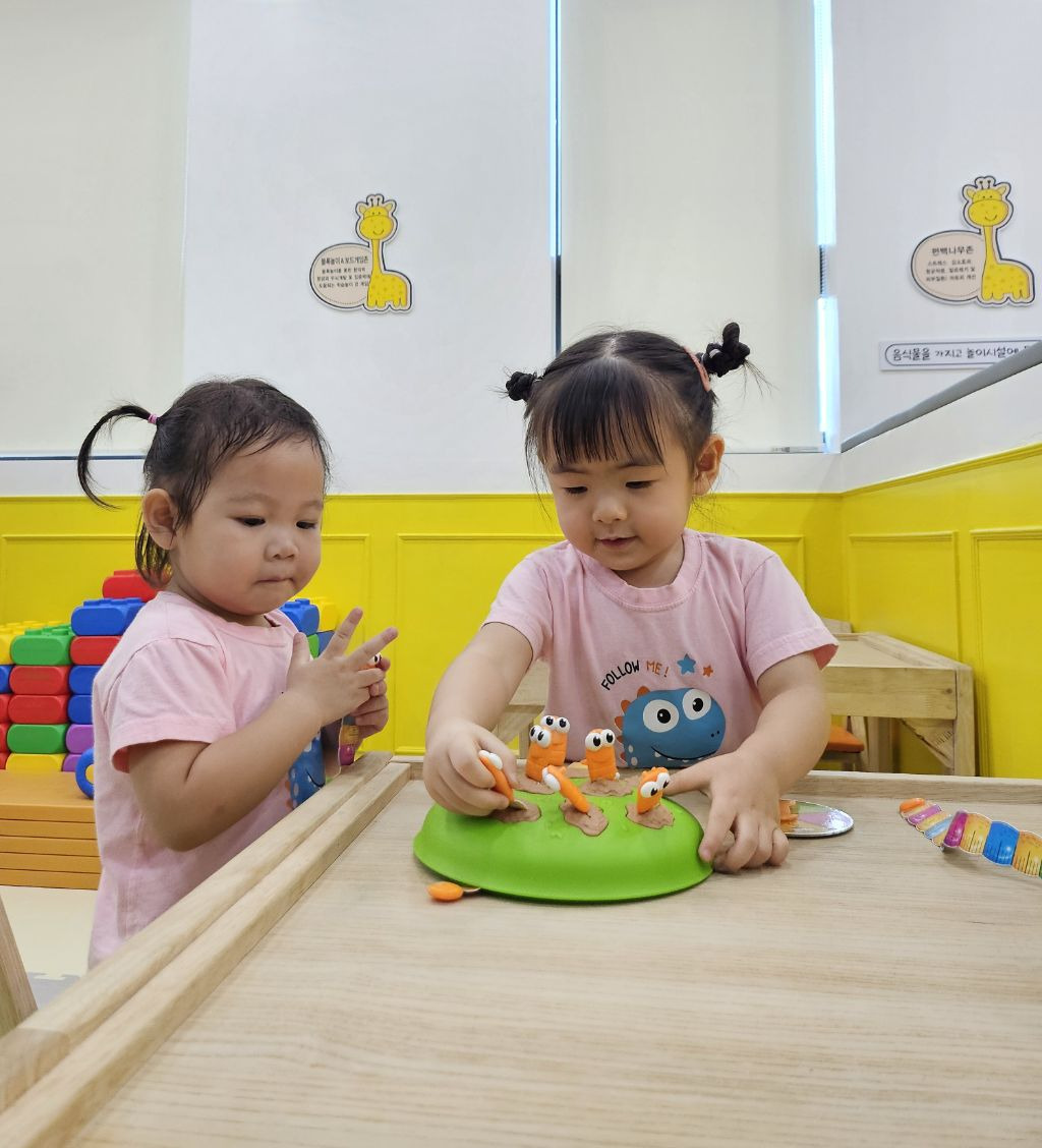 키득키즈라운지 이미지
