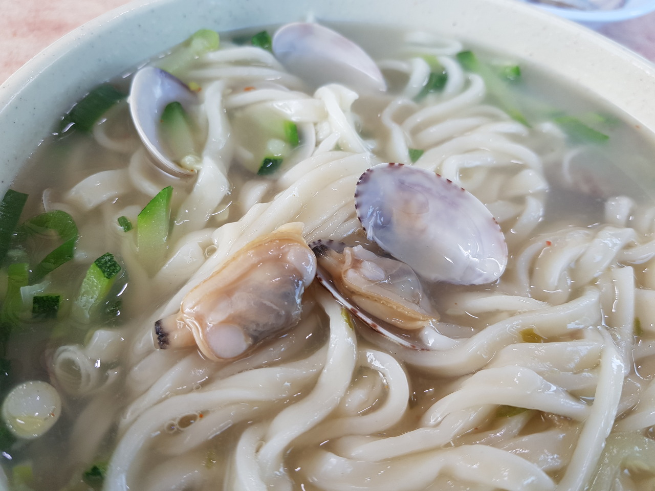 비봉손칼국수 이미지