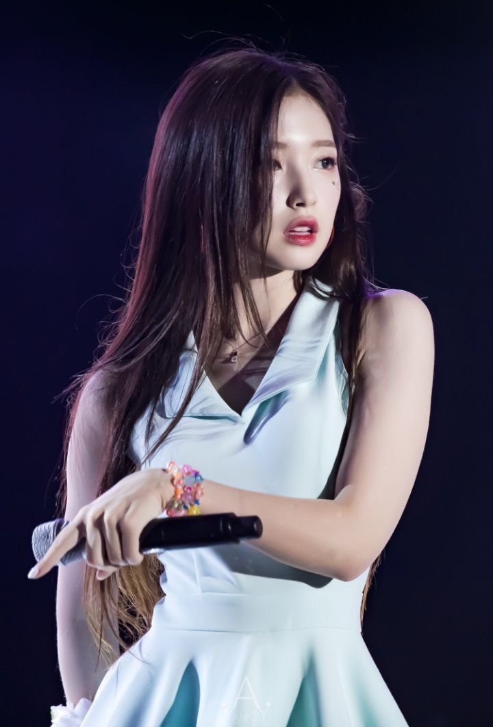 긴머리언니 이미지