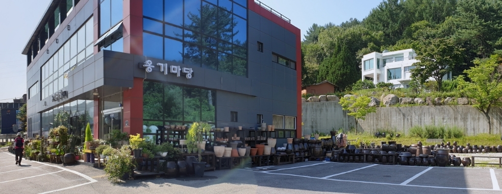 더블클릭을 하시면 이미지를 수정할 수 있습니다