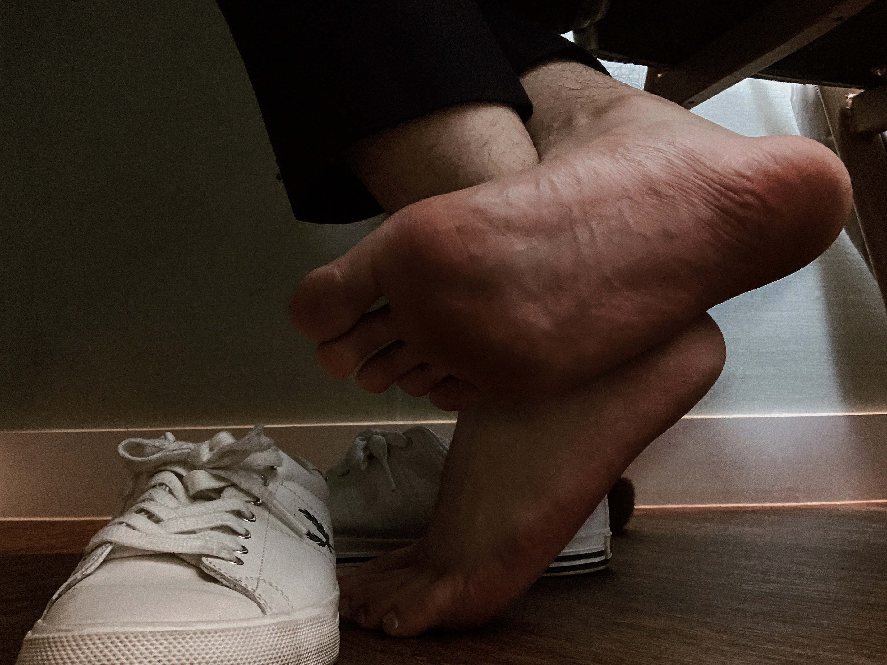 고딩 친구 냄새 맡으실 분 - 풋뮤니티[자유게시판] - FOOT & SOCKS PICTURE