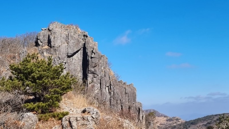 능선 조망 이미지