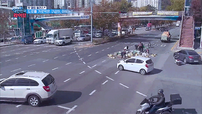 도로 위 사고를 본 한국 시민들 인성 | 인스티즈