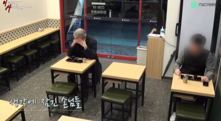 6812a0f8439760aca428a2da49b8bb5340e5c6df