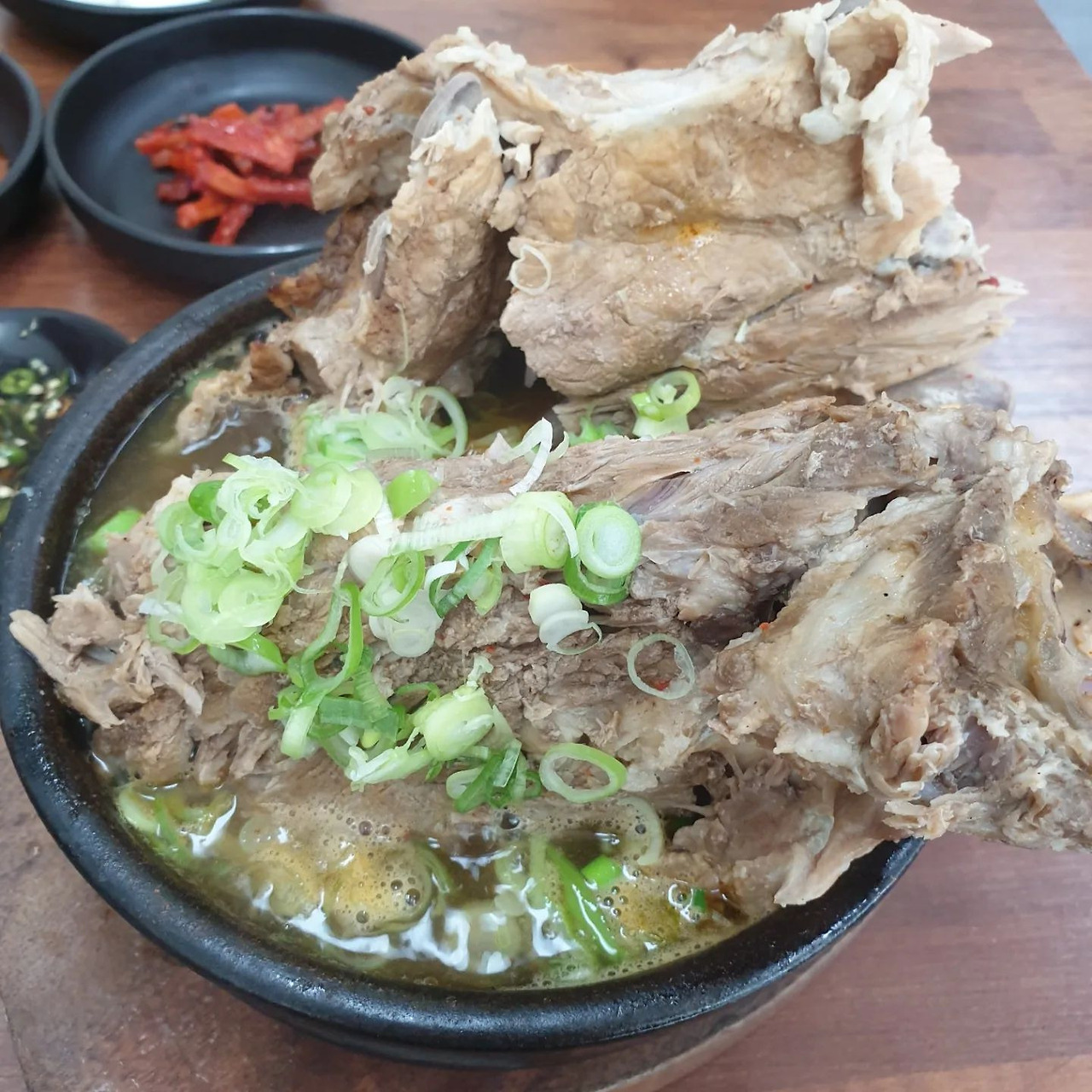 일품 뼈해장국 이미지